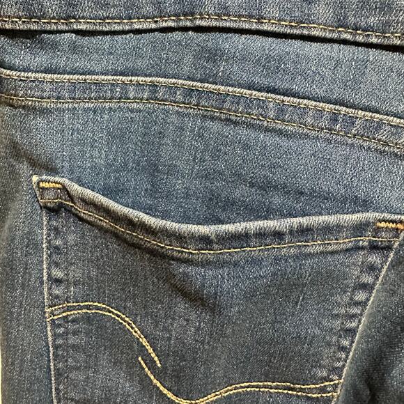 NWT! Levi Strauss Women’s Size 10S/W30/L30 Blue Denim Mid-Rise Bootcut Jean K663 - Picture 11 of 15